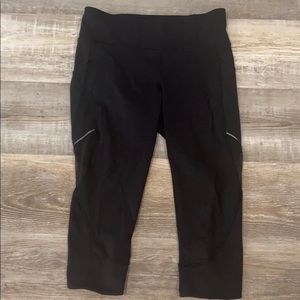 Lululemon Black Crop Mesh Leggings (21in)